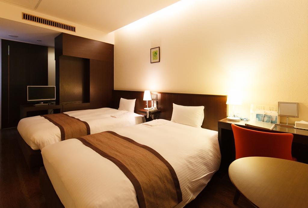 Arietta Hotel & Trattoria Tokyo Exterior photo